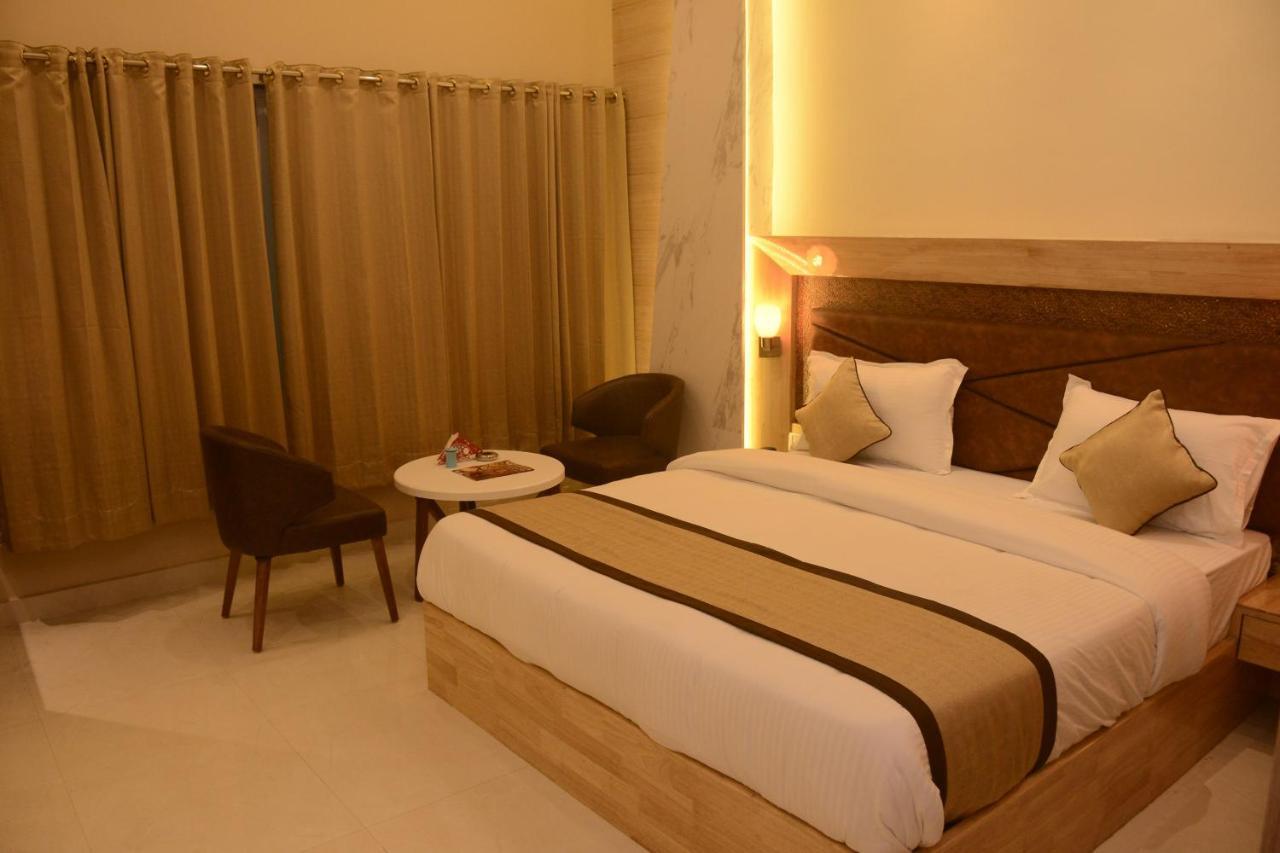 Hotel Bharat Kota  Eksteriør billede
