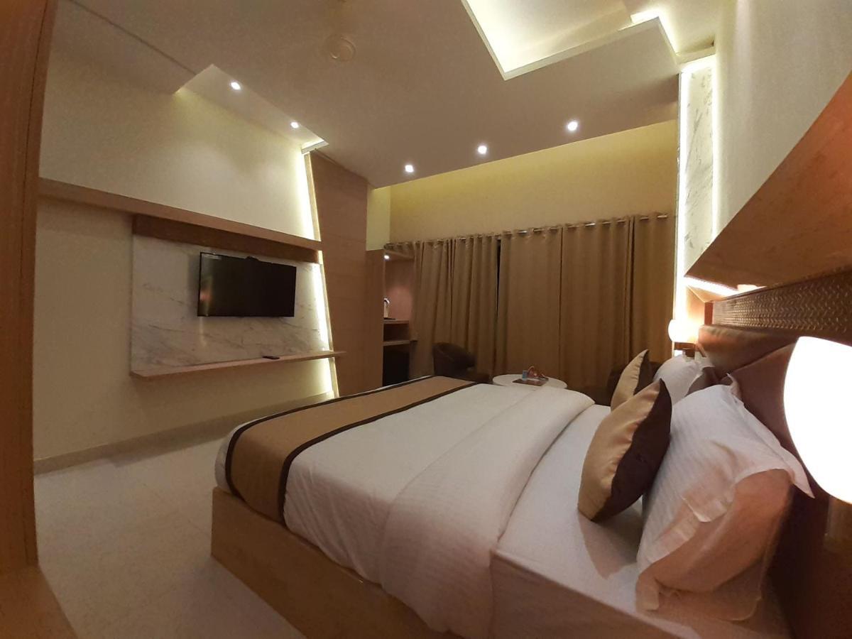 Hotel Bharat Kota  Eksteriør billede
