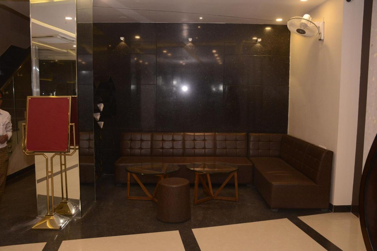 Hotel Bharat Kota  Eksteriør billede